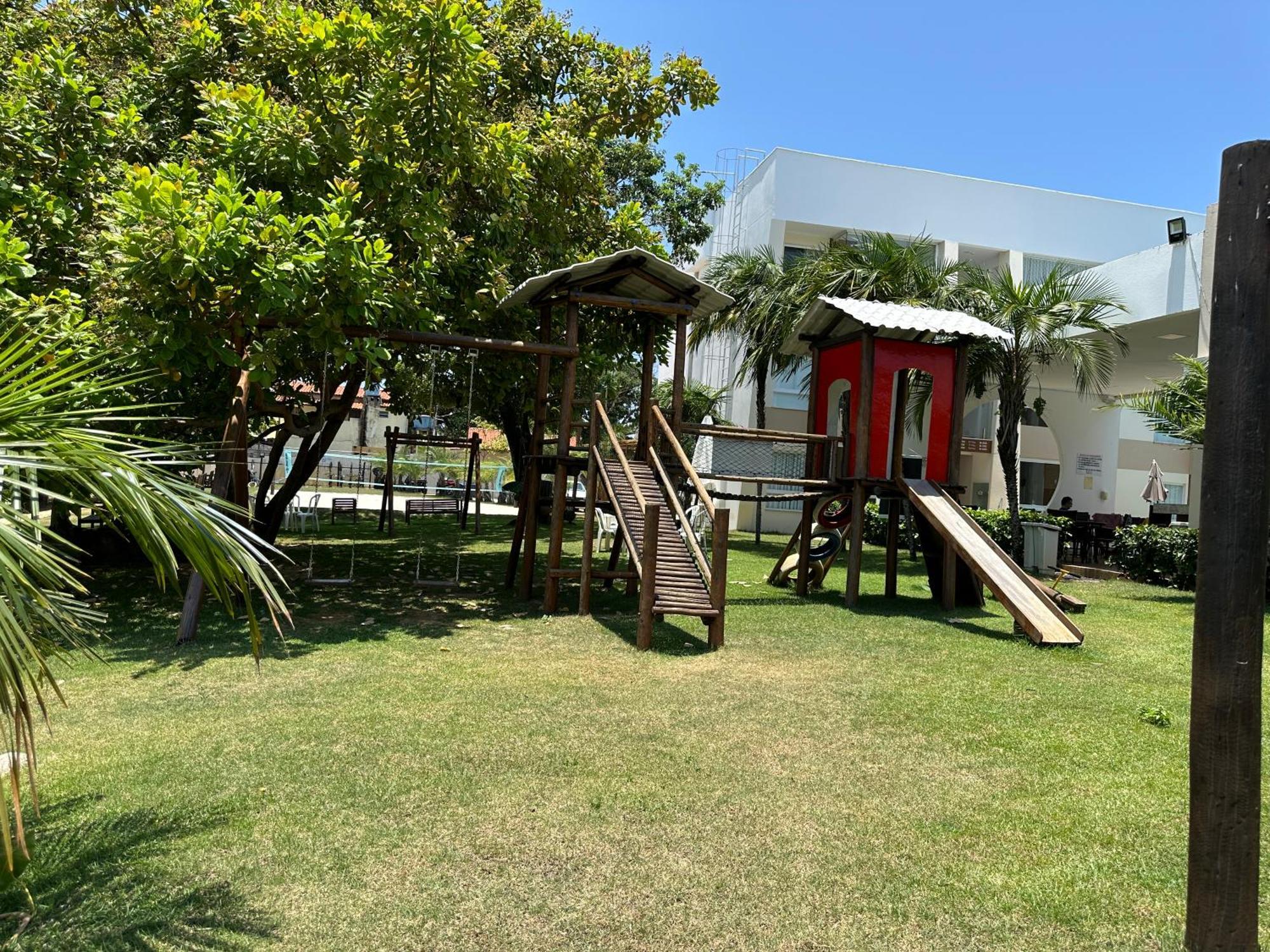Guarajuba Apart Hotel Porto Smeralda Екстериор снимка
